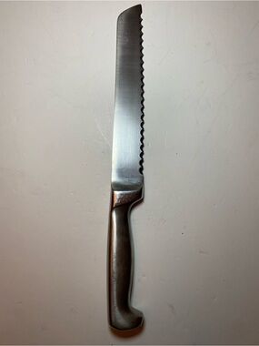Hoffritz Germany Stainless Steel Serrated Bread Knife stainless steel handle 8in